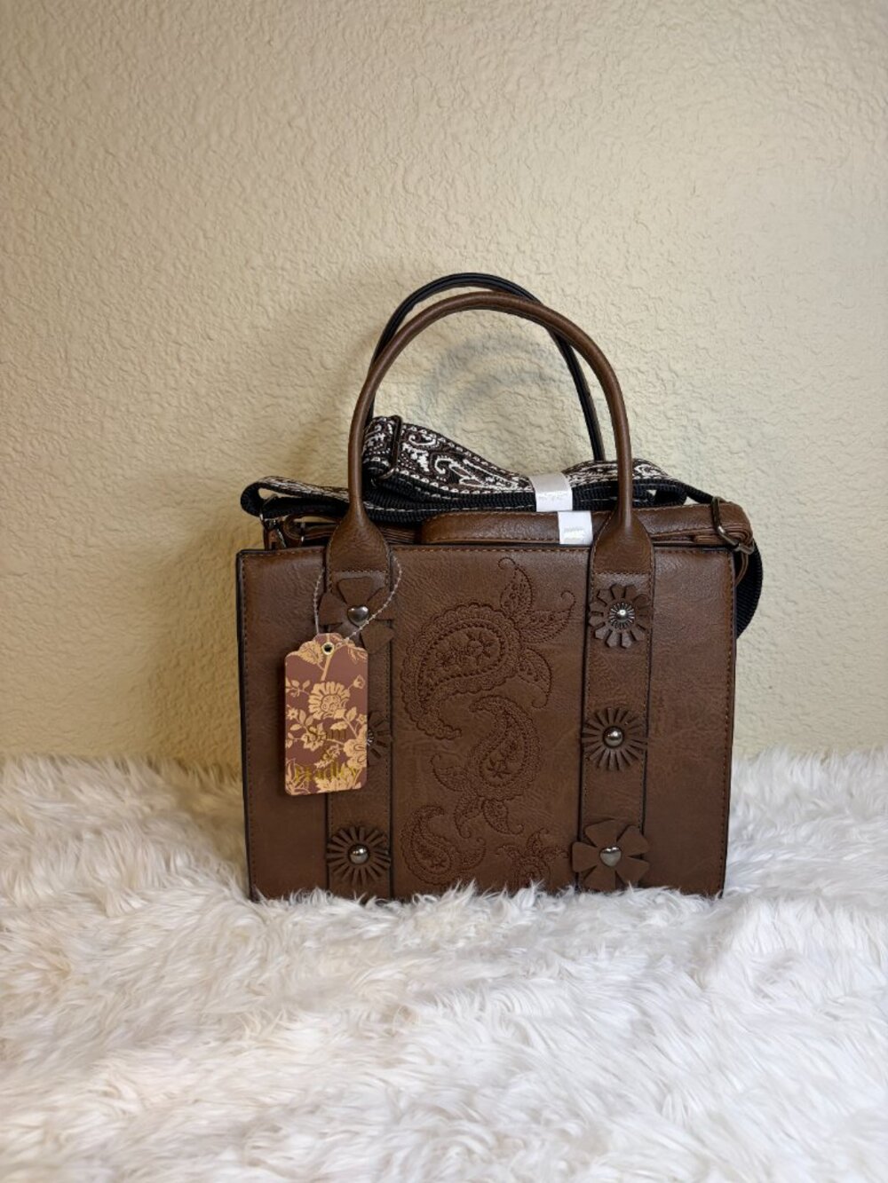 Sam & Hadley Western Paisley Tooled Satchel Brown Crossbody Purse NWT - Picture 2 of 8